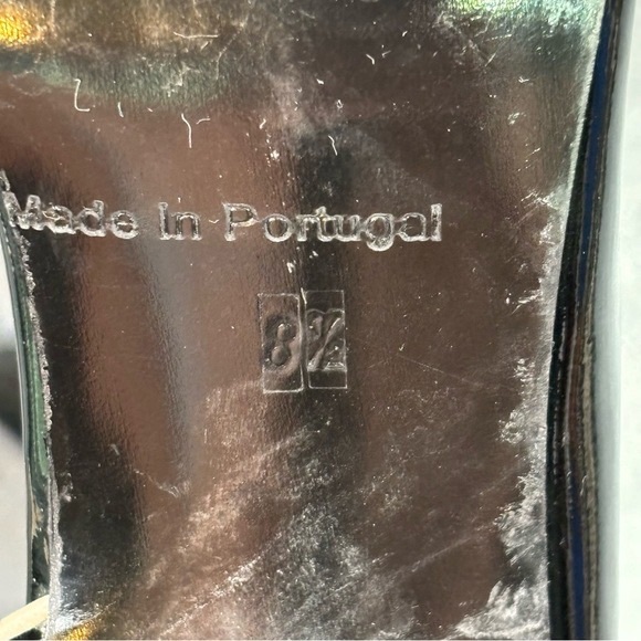 John Fluevog Heels Women’s 8.5 Listen Up Audrey Patent Leather Classic Black - Picture 3 of 9